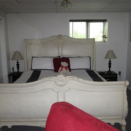 Casey'S Bed & Breakfast Уайтхорс Номер фото